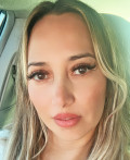 Abril from Caracas, Venezuela
