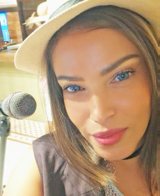 Cristiane photo