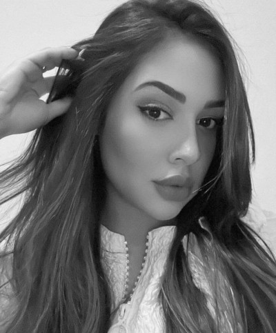 Ester from Vila Velha, Brazil seeking for Man - Rose Brides