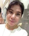Indonesian bride - Nuri from Jakarta