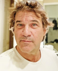 American man - Robert from Palm Desert