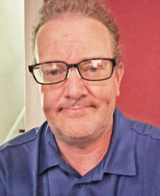 Tom photo