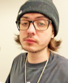 Brad photo