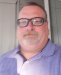 American man - Chris from Cedar Crest