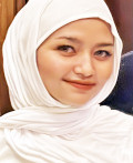 Indonesian bride - Dinda from Jakarta