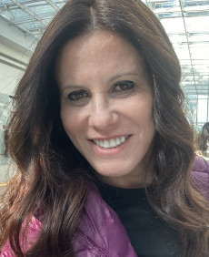 Cristiane photo