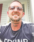 American man - Travis from Saint Clair