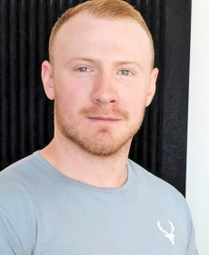 Brad photo