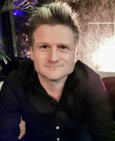Benjamin photo