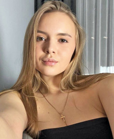 Viktoriia photo