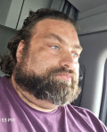 American man - Ashley from Mauckport