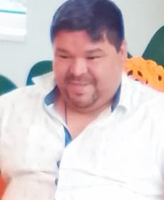Luis photo