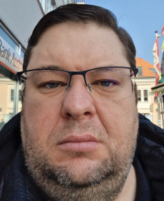 Uwe photo