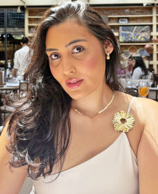 Ana photo