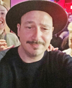 Manuel photo