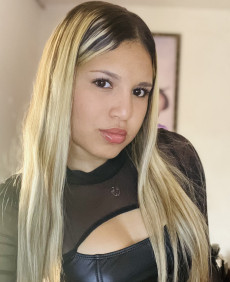 Lia photo