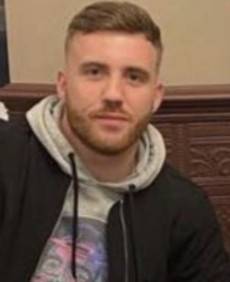 Tom photo