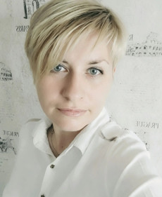 Julia photo