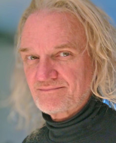 Dirk photo