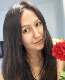 Karina photo