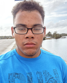 Luis photo