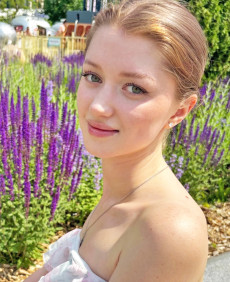 Yulia photo