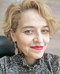 Romanian bride - Aurora from Bucharest